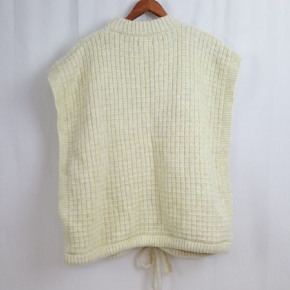 Universal Thread OSFM Sweater Tank - Picture 5 of 8